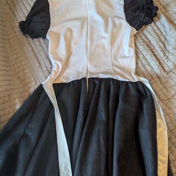 Gothic waitress dress, Halloween costum - Picture 4 of 4